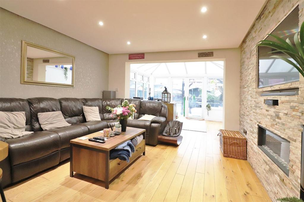 Sitting Room Area