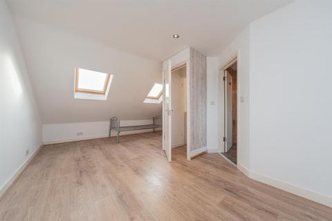 76 Brampton Road, London, E6 3LA