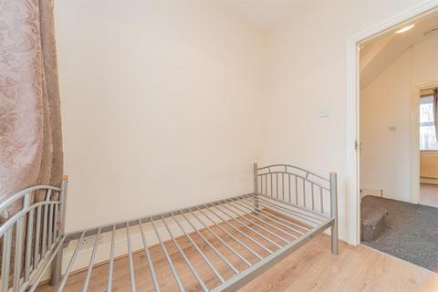 76 Brampton Road, London, E6 3LA