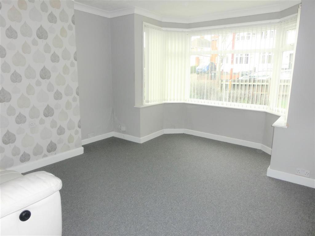 Goldthorne Avenue, Sheldon, Birmingham 3 bed semidetached house £214,950