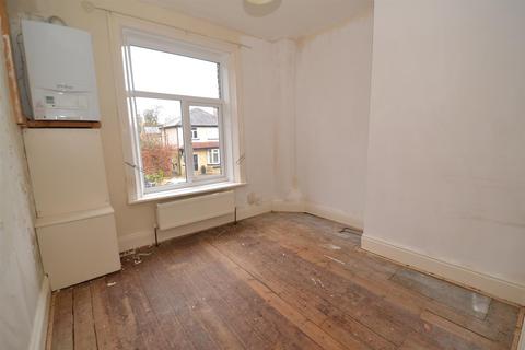 29 Beaconsfield Road, Clayton, Bradford, BD14 6LQ
