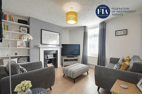 4 New Road, Brentford, TW8 0NX