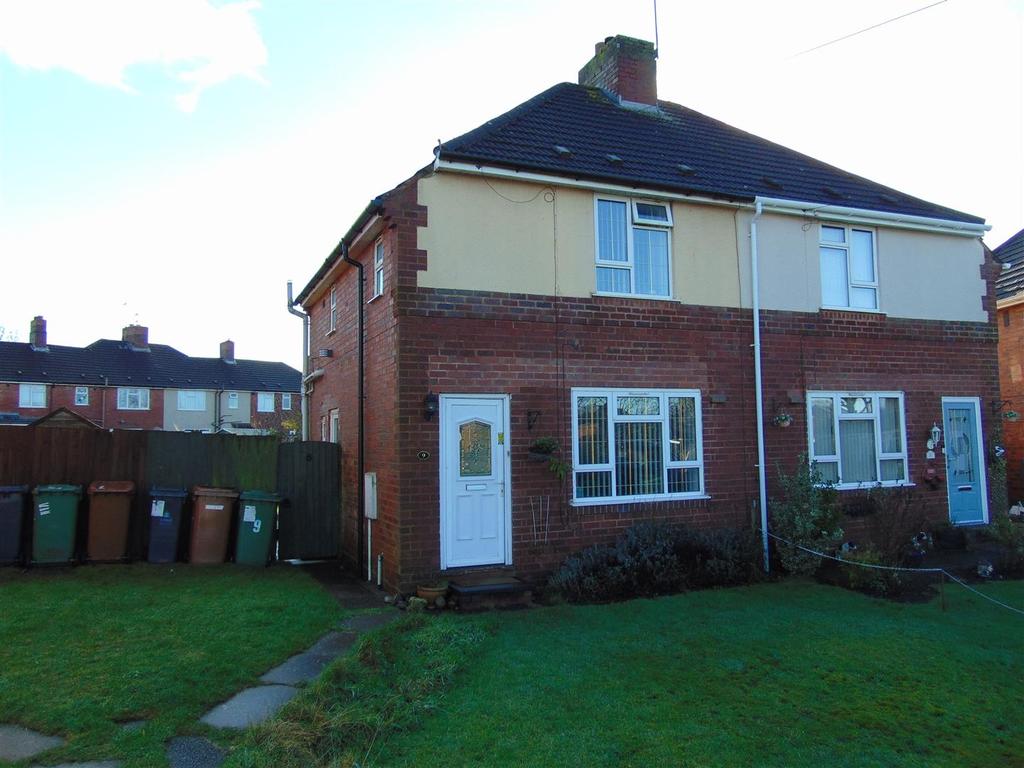 Oak Road, Walsall Wood 2 bed semidetached house £145,000