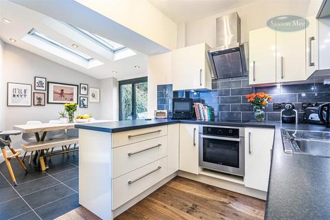 134 Fern Road, Sheffield, S6 5AX