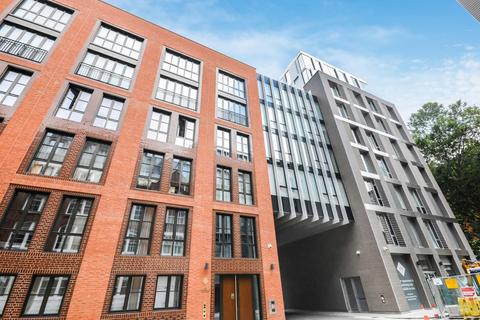 Apartment 5.4, Vicary House, 24 Bartholomew Close, London, EC1A 7BB