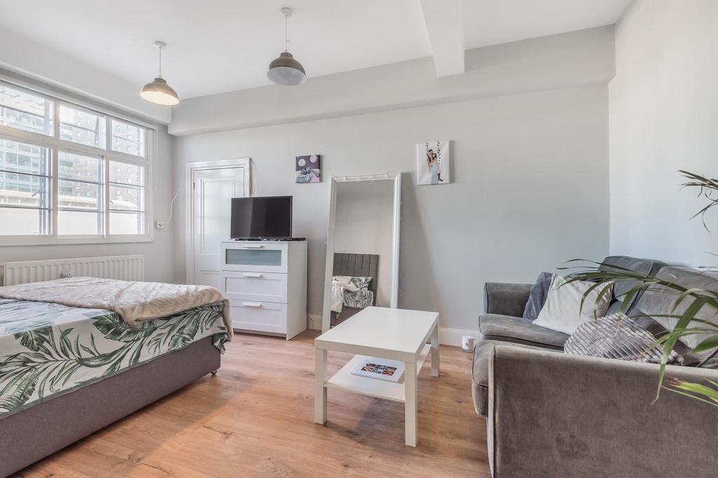 Orsett Terrace, Bayswater Studio For Sale - £335,000