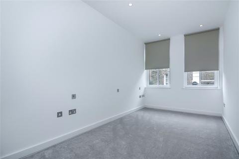 11 Sylvester Path, London, E8 1EN