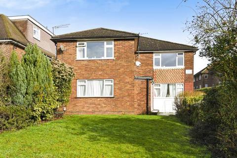 Flat 2, Hill Court Amberden Avenue, London, N3 3BL