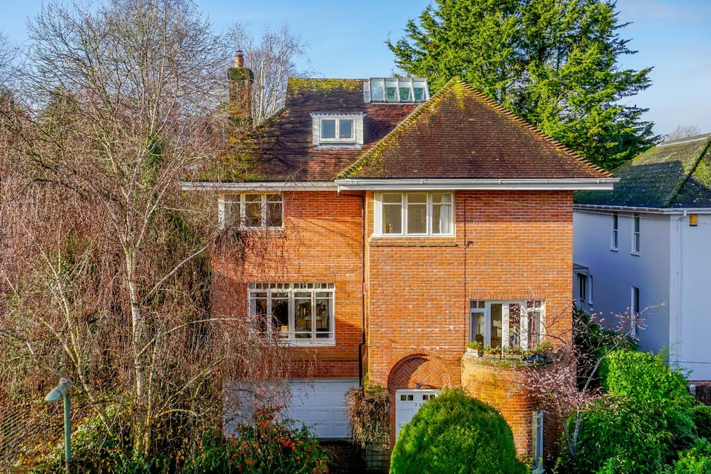 Edgar Road, Winchester 5 bed detached house £1,850,000