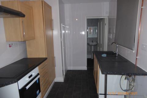 1 bedroom ground floor flat to rent, Gilman Street, Hanley, Stoke On Trent ST1