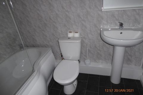 1 bedroom ground floor flat to rent, Gilman Street, Hanley, Stoke On Trent ST1