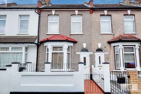 165 Skeltons Lane, London, E10 5BS