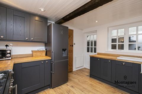 30 Blackhorse Lane, North Weald, Epping, CM16 6EP