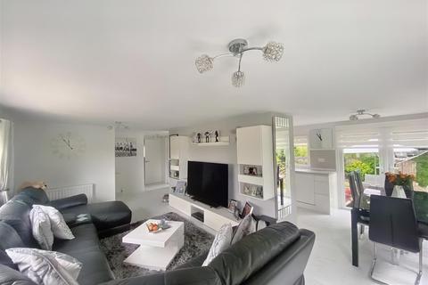 2 bedroom park home for sale, First Avenue, Newport Park, Exeter