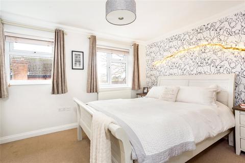 8a Beverley Gardens, Swanmore, Southampton, SO32 2RT