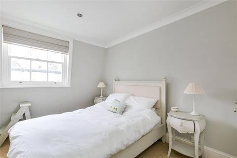 2 bedroom flat to rent, Cranley Place, South Kensington, London