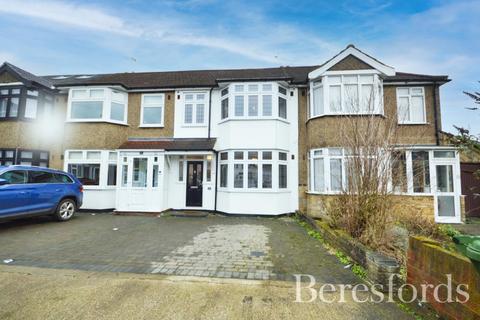 13 Clunas Gardens, Romford, RM2 6RT