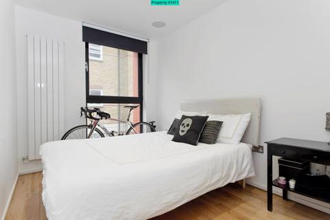 4 bedroom end of terrace house for sale - Grimsby Street, London, E2 6ES