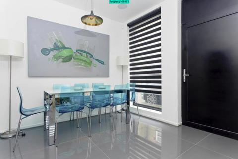 50 Grimsby Street, London, E2 6ES