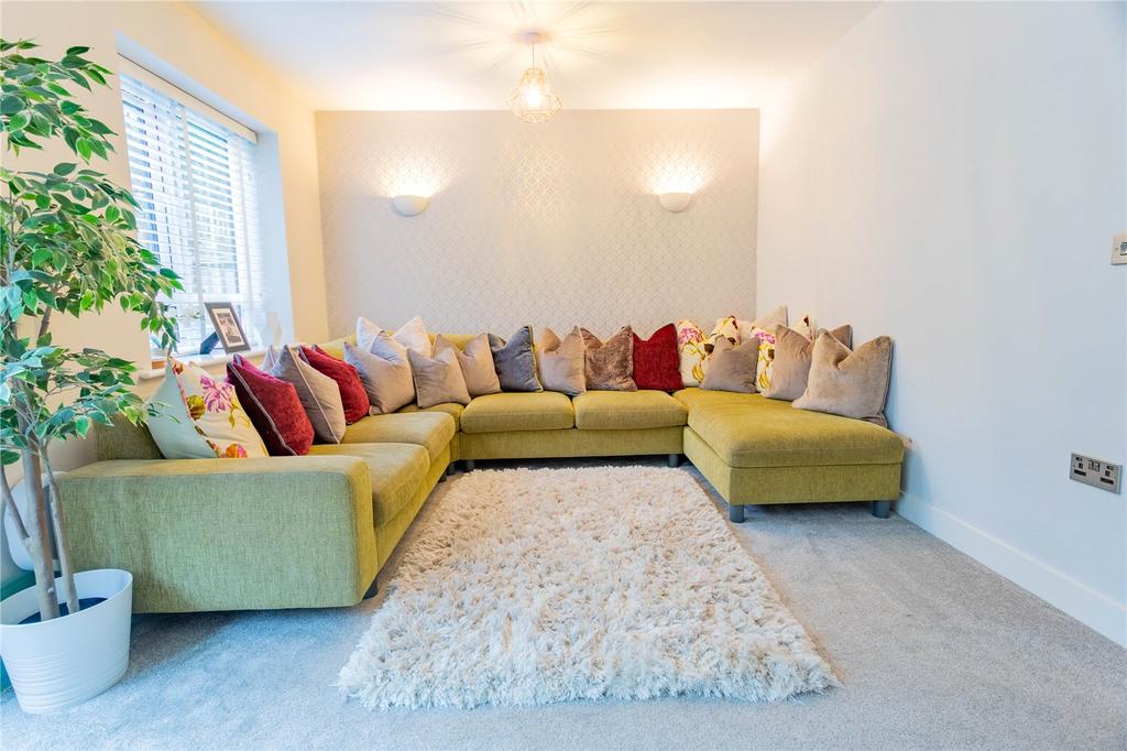 Living Room: