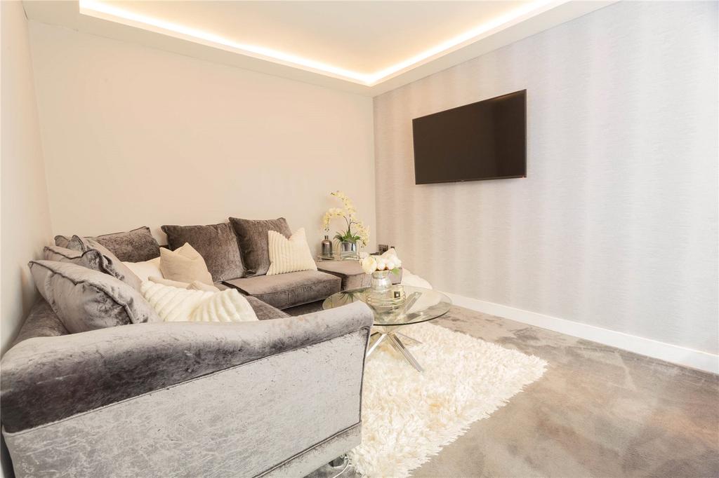 Lounge: