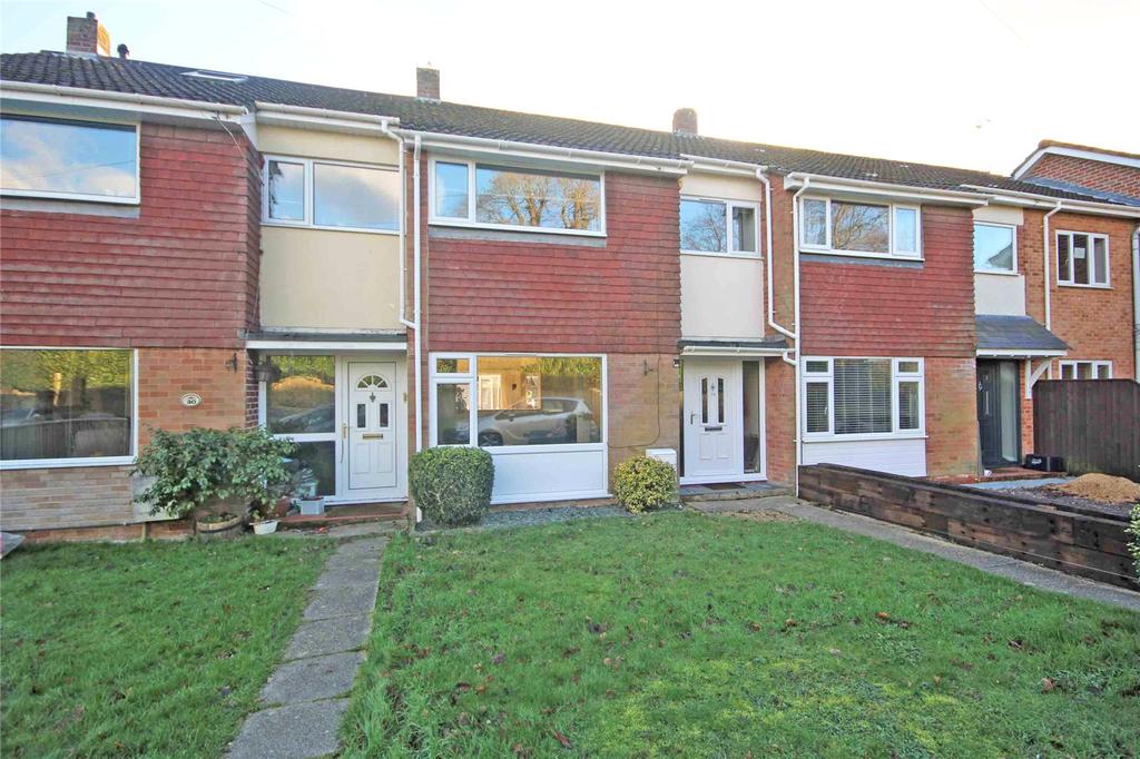 Sheldrake Gardens, Hordle, Lymington... 3 bed terraced house £315,000
