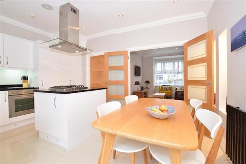 15 Byron Avenue, Sutton, SM1 3RA