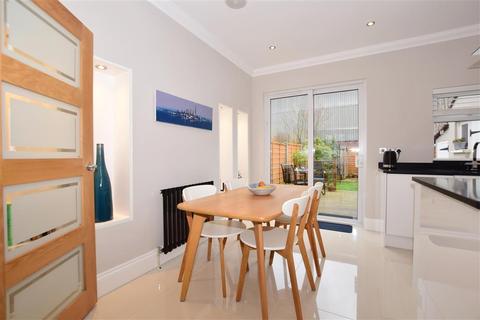 15 Byron Avenue, Sutton, SM1 3RA