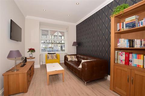 15 Byron Avenue, Sutton, SM1 3RA