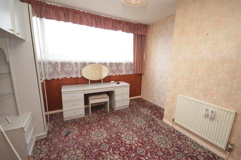 38 Gavestone Road, London, SE12 9BP