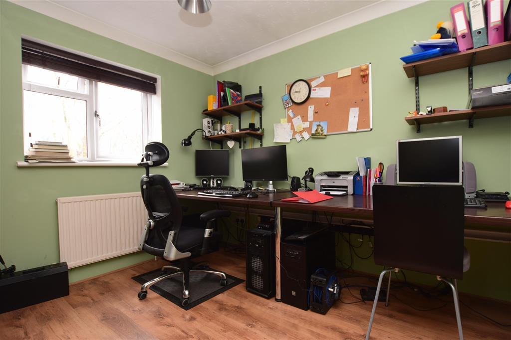 Study / Bedroom 3