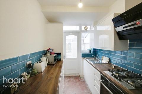 26 Fawn Road, London, E13 9BL