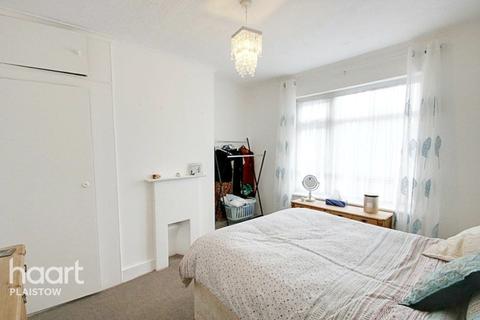 26 Fawn Road, London, E13 9BL