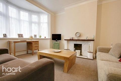26 Fawn Road, London, E13 9BL