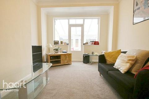 26 Fawn Road, London, E13 9BL