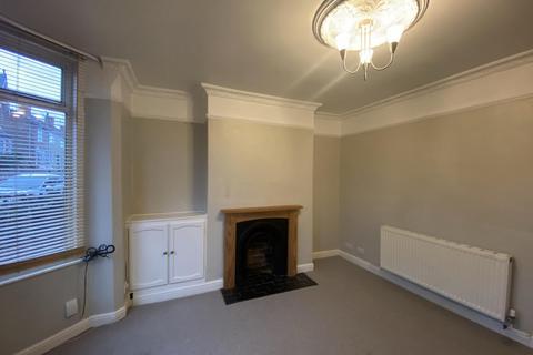 2 bedroom semi-detached house to rent, Eatons Road, Stapleford, NG9 7EB