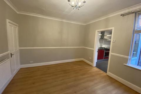 2 bedroom semi-detached house to rent, Eatons Road, Stapleford, NG9 7EB