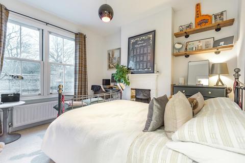45 Robson Road, London, SE27 9LB