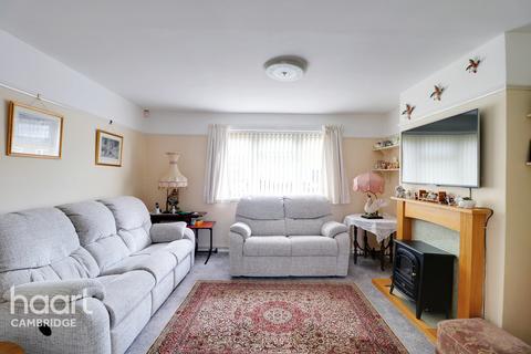 10 Fernlea Close, Cambridge, CB1 9LW