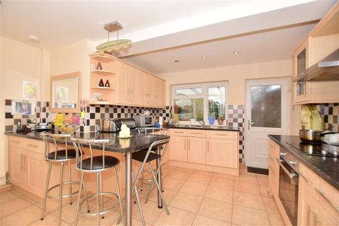 249 Bredhurst Road, Gillingham, ME8 0RD