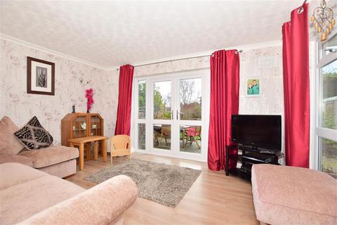 249 Bredhurst Road, Gillingham, ME8 0RD