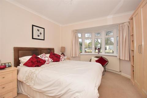 249 Bredhurst Road, Gillingham, ME8 0RD
