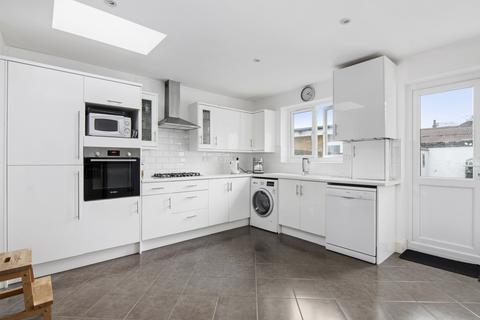 4 Ash Road, London, E15 1HL