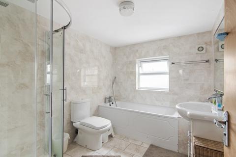 4 Ash Road, London, E15 1HL