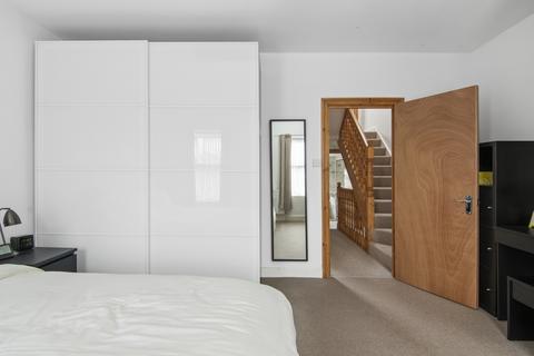 4 Ash Road, London, E15 1HL