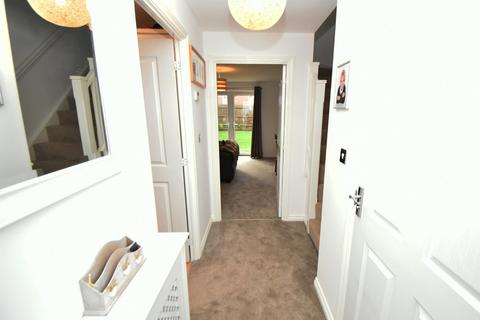 15 Butterworth Close, Wythall, Birmingham, B47 6AH