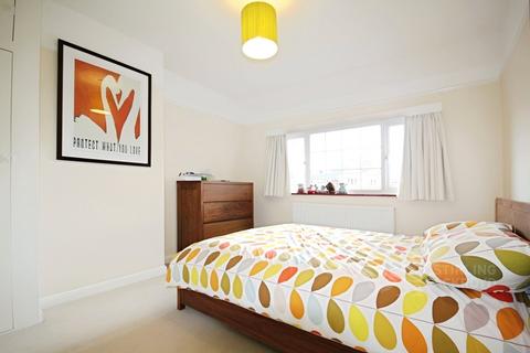 undefined, Field Way, Ripley, GU23
