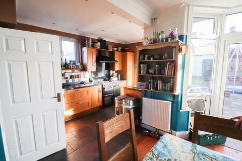 230 Caerphilly Road, Cardiff, CF14 4NR