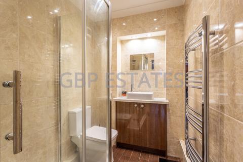 19 Heaton Way, Romford, RM3 7HA