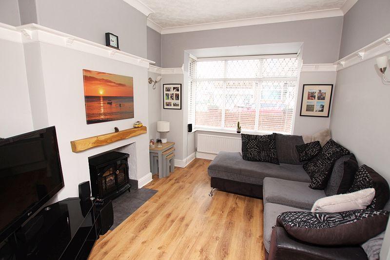 THRUNSCOE ROAD, CLEETHORPES 3 bed end of terrace house £142,500